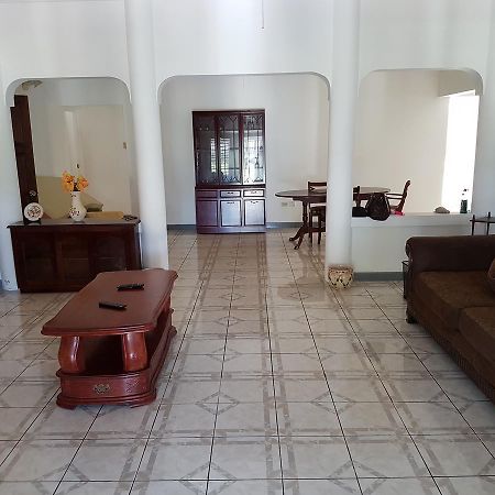 Jus4U-1 The Home Away From Home Villa Очо Риос Екстериор снимка